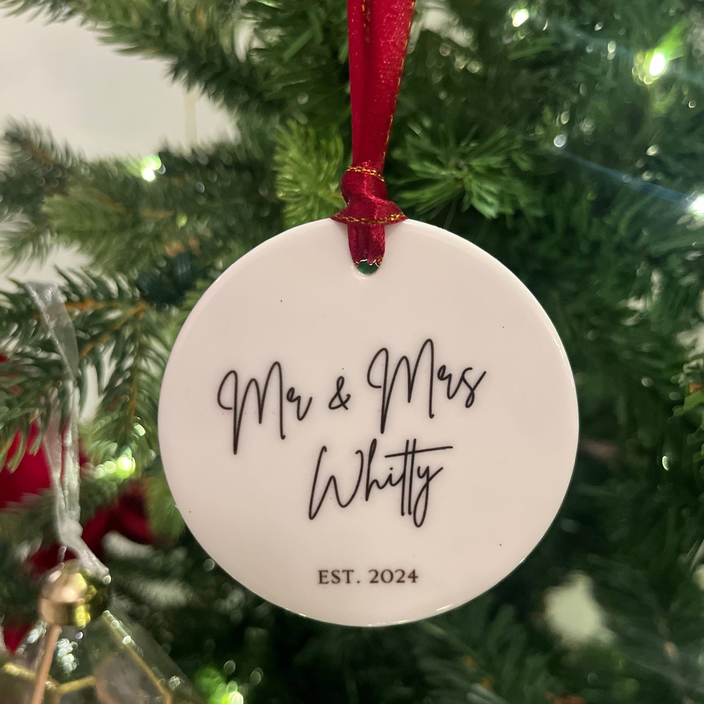 First Christmas Married/Mr & Mrs Bauble 6
