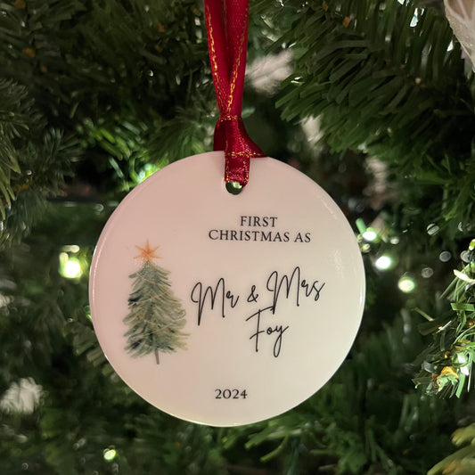 First Christmas Married/Mr & Mrs Bauble