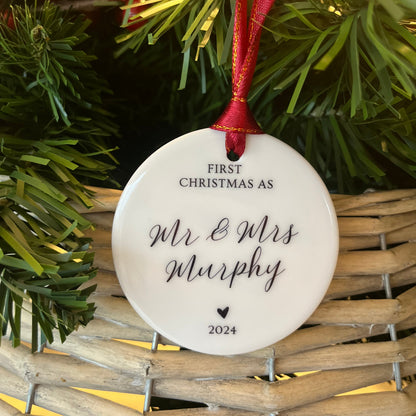 First Christmas Married/Mr & Mrs Bauble 3