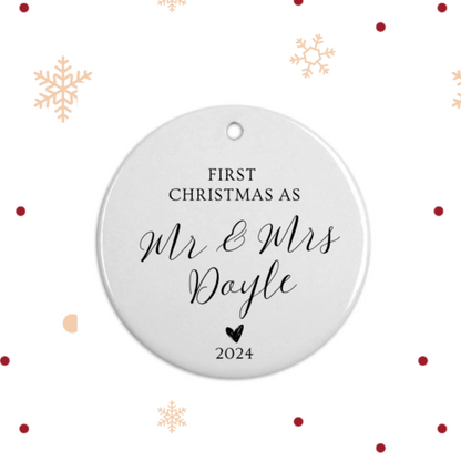 First Christmas Married/Mr & Mrs Bauble 3